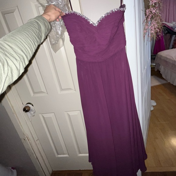 Beautiful wedding guest dress. Used it for a wedding - Picture 5 of 6